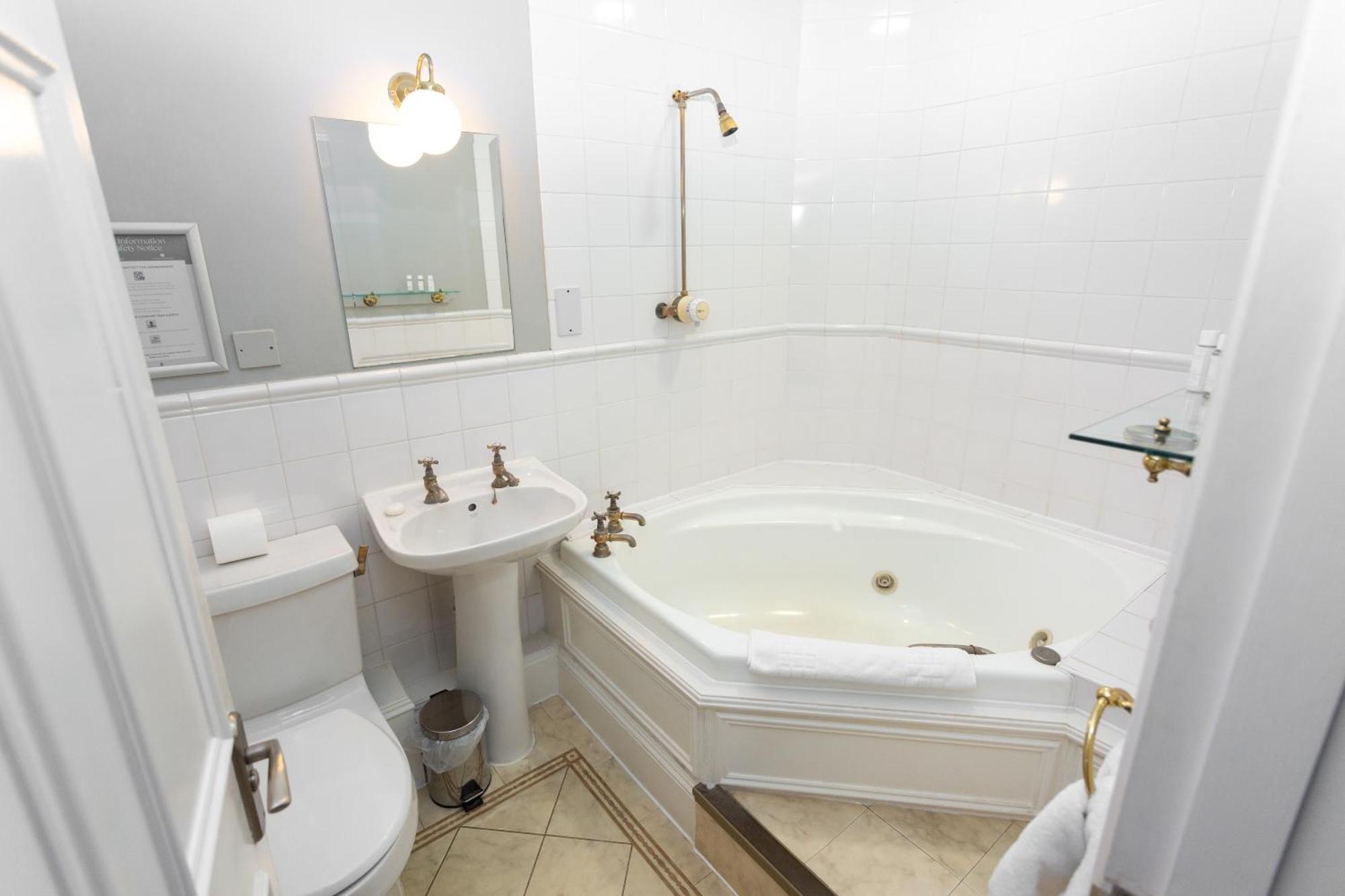 Hatton Court Hotel Глостер Екстер'єр фото